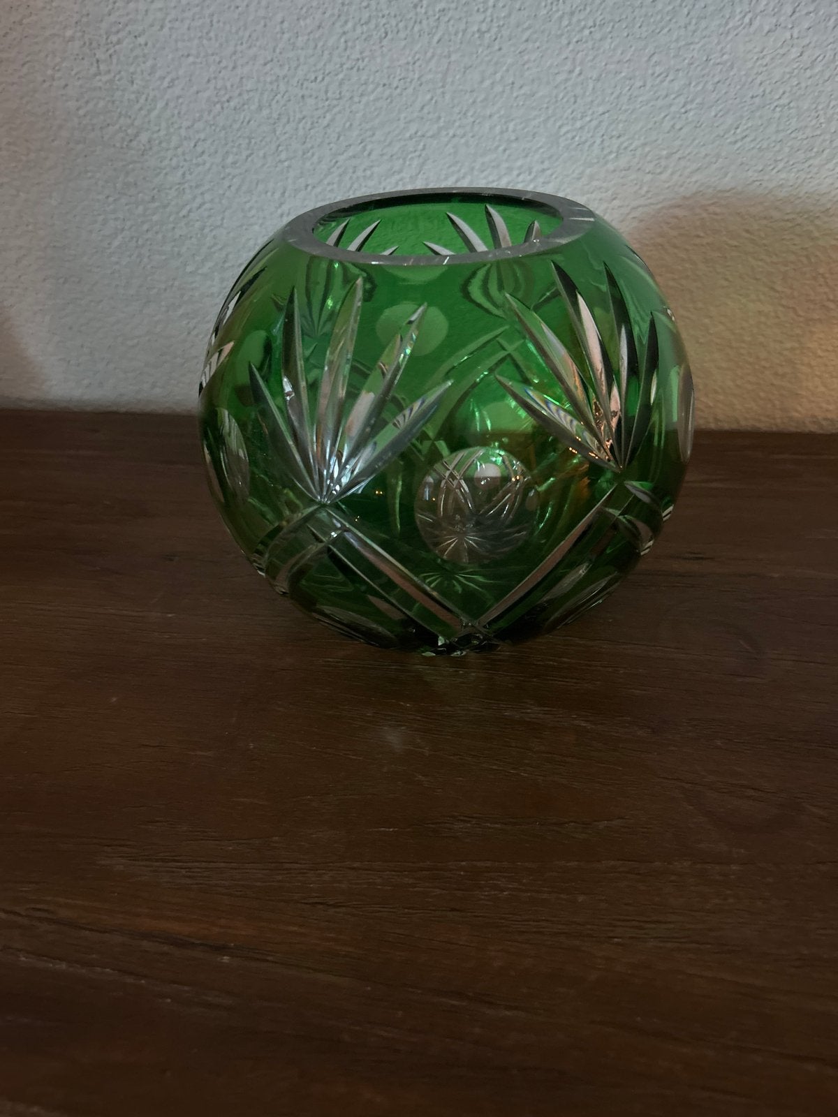 Prachtige Groene Kristallen Vaas - Handgeslepen, Antiek en Kunst, Ophalen of Verzenden