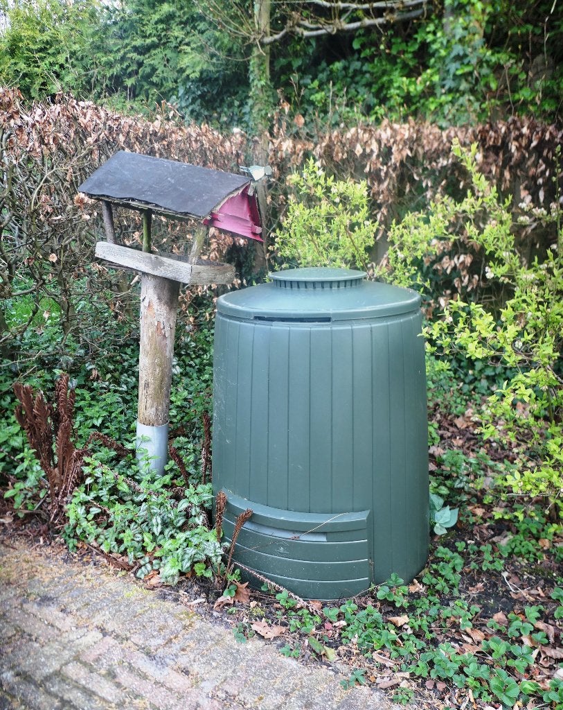 Groene compostbak tuin, Ophalen