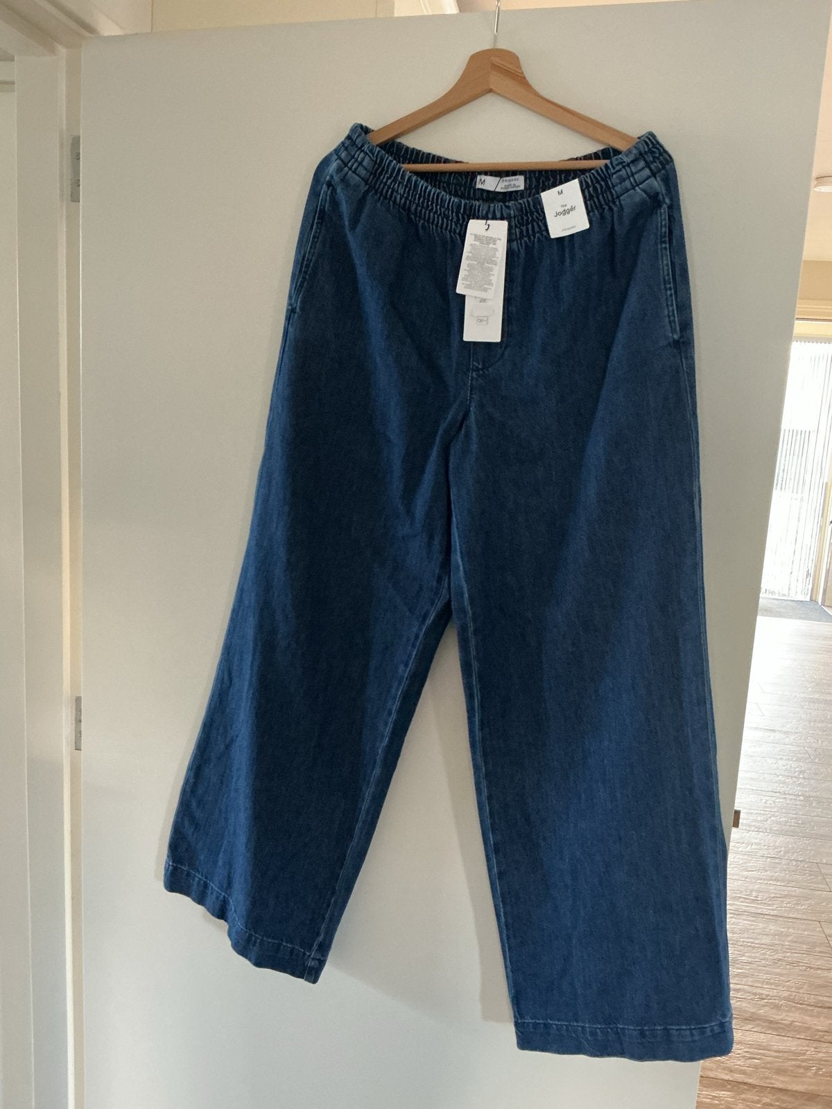 Nieuwe Primark The Jogger spijkerbroek maat M t.e.a.b., Maat 38/40 (M), Blauw, Nieuw, Ophalen of Verzenden