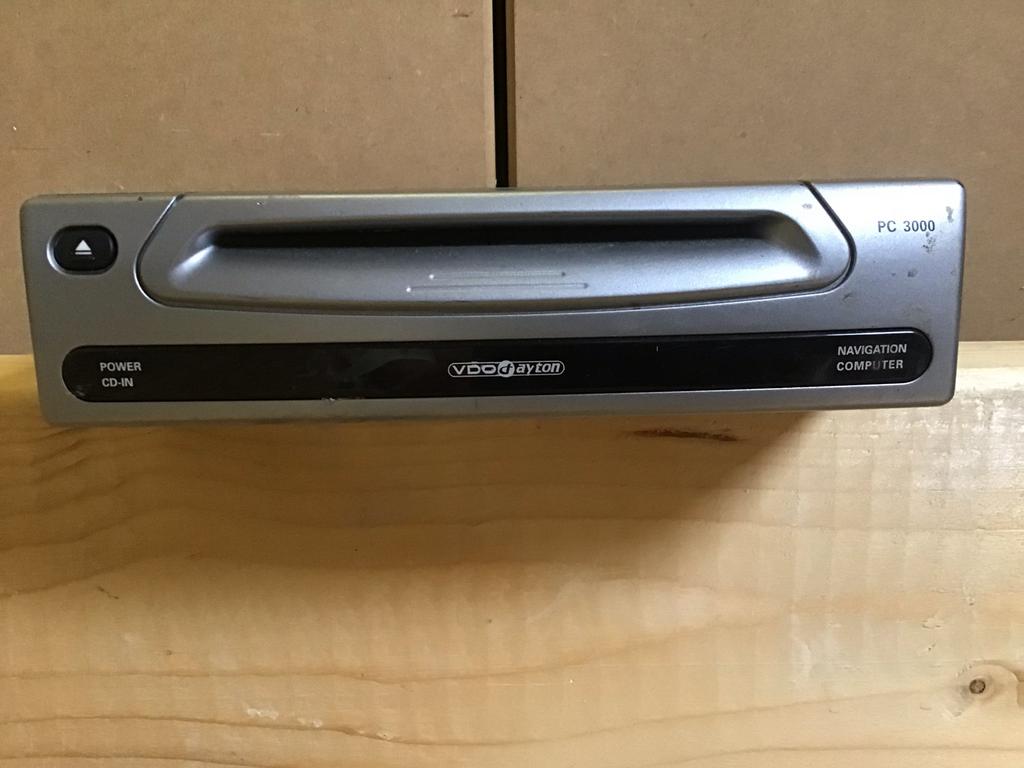 Retro VDO Dayton Navigatiesysteem met CD-kaarten, Ophalen, Gebruikt