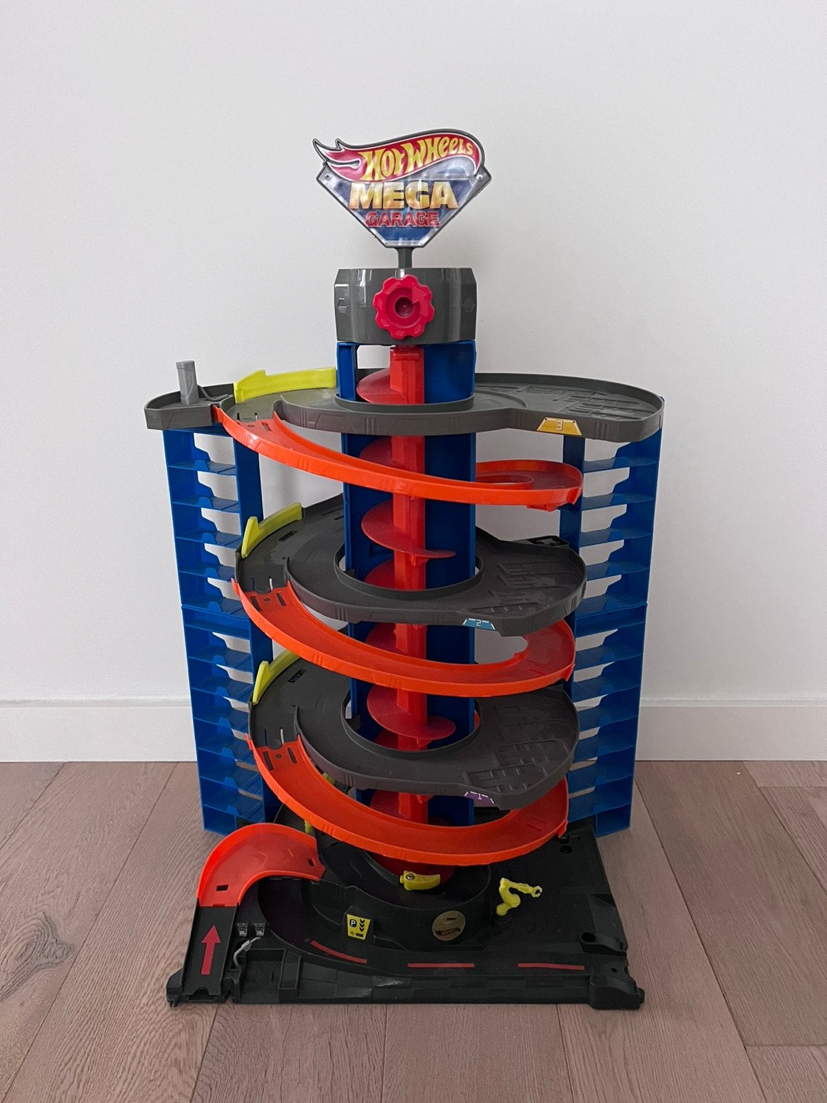 Hotwheels parkeergarage zgan, Kinderen en Baby's, Speelgoed | Racebanen, Ophalen, Racebaan, Zo goed als nieuw, Hot Wheels