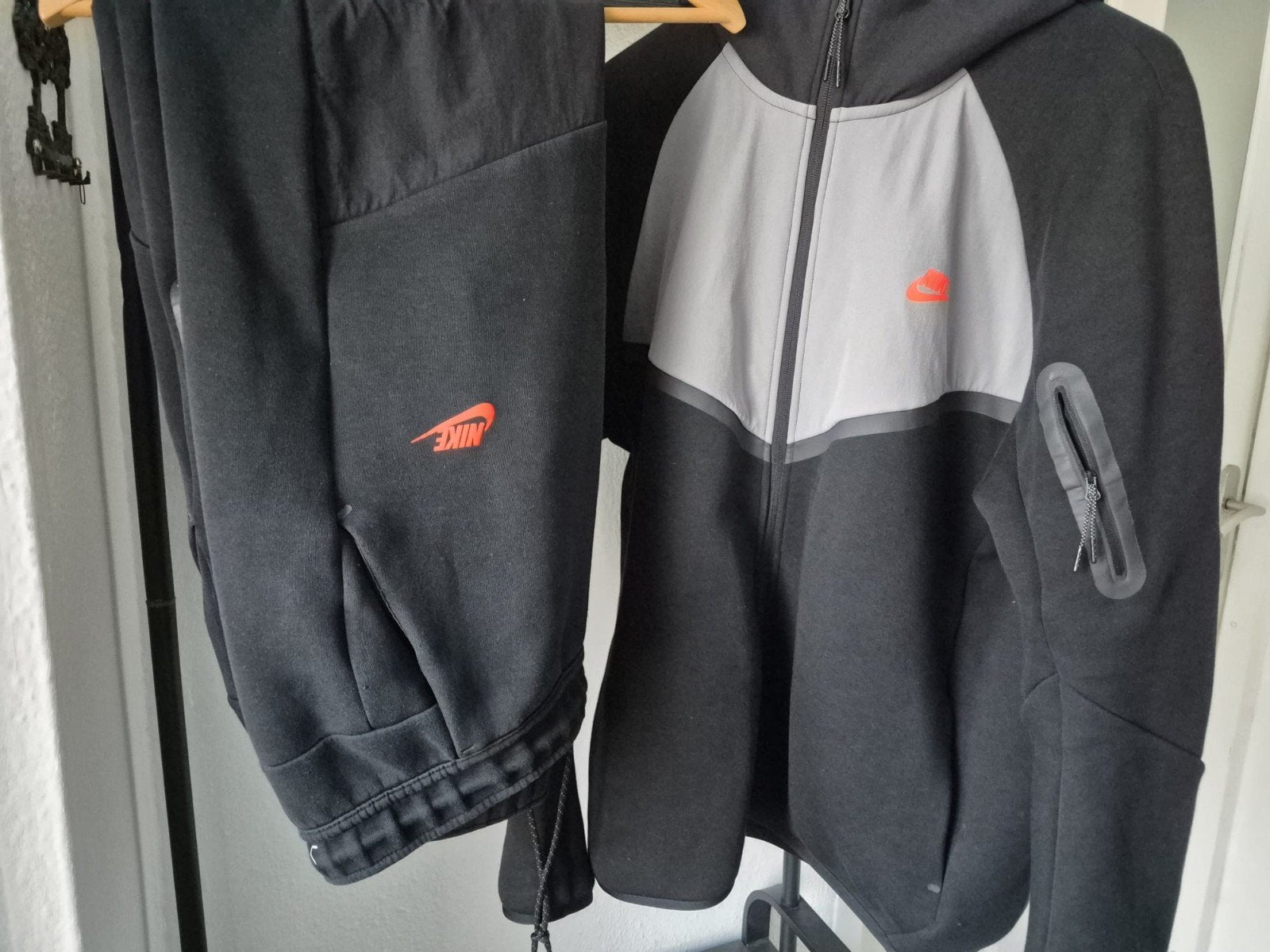 Nike tech fleece xl origineel, Kleding | Heren, Ophalen, Zwart, Nike, Maat 56/58 (XL)