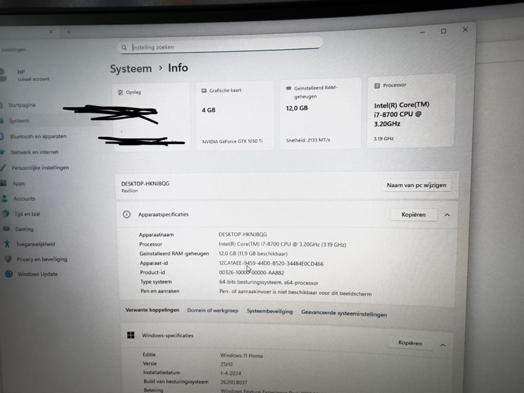 Intel core i7 GTX graphics, Ophalen of Verzenden, Zo goed als nieuw, 3 tot 4 Ghz, SSD