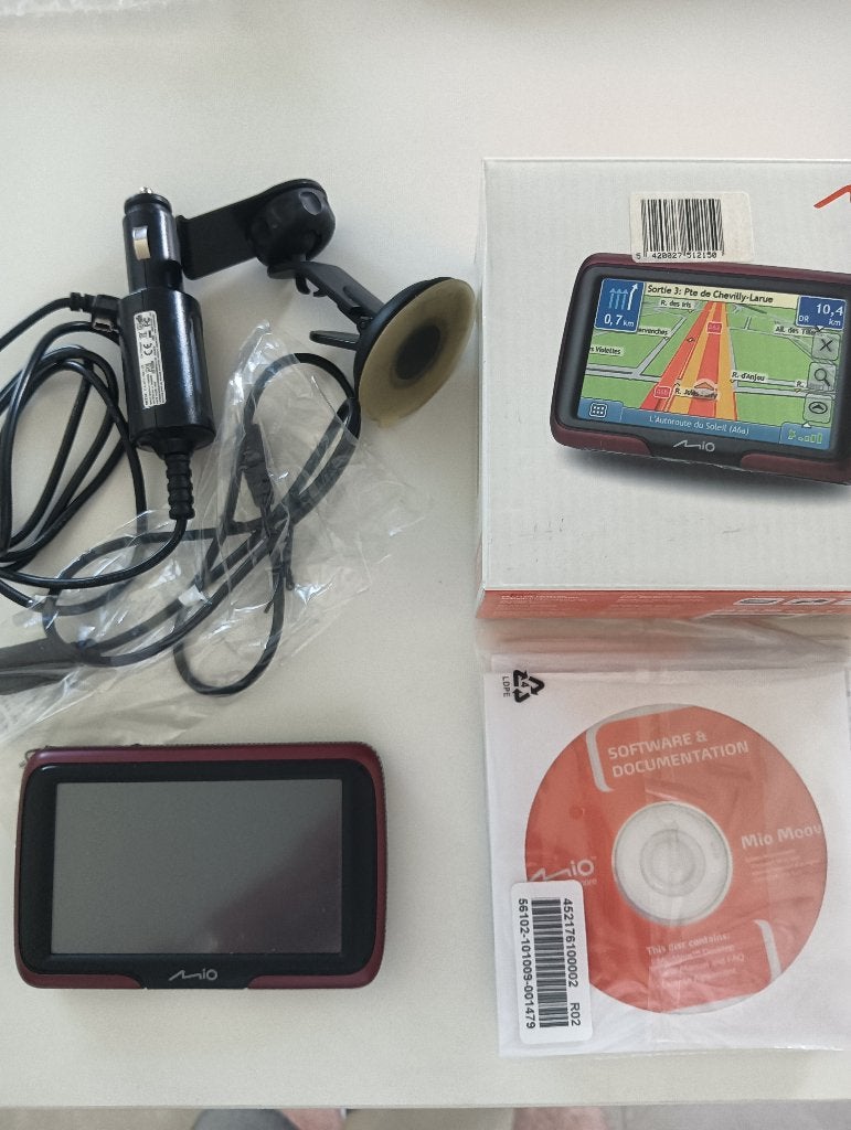 Mio Moov M 400 routeplanner, Auto diversen, Ophalen of Verzenden, Zo goed als nieuw