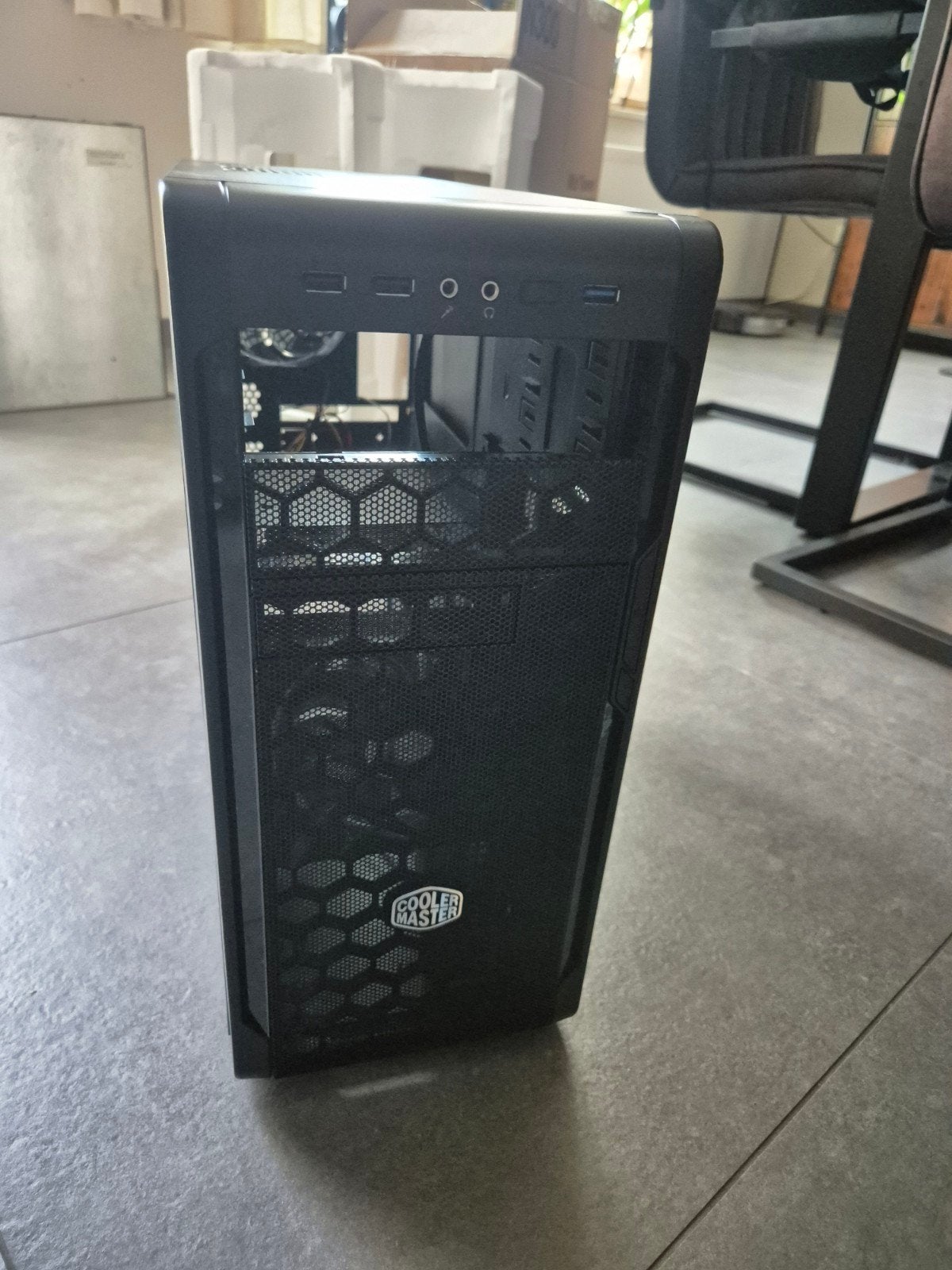 Cooler Master PC Behuizing met 500 Watt Voeding, Computers en Software, Computerbehuizingen, Ophalen of Verzenden, Gebruikt