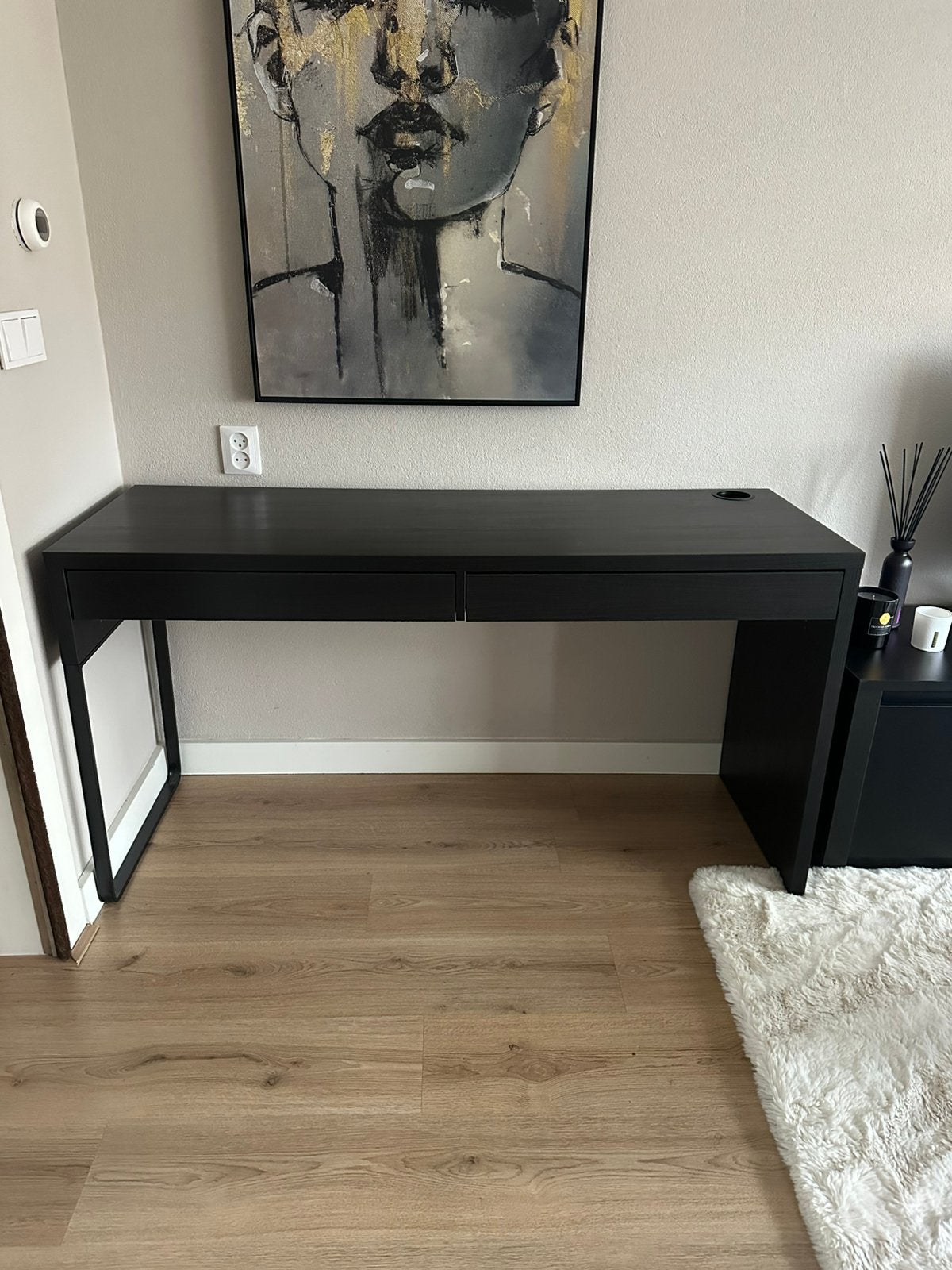 Bureau micke zwartbruin IKEA, Huis en Inrichting, Ophalen, Zo goed als nieuw