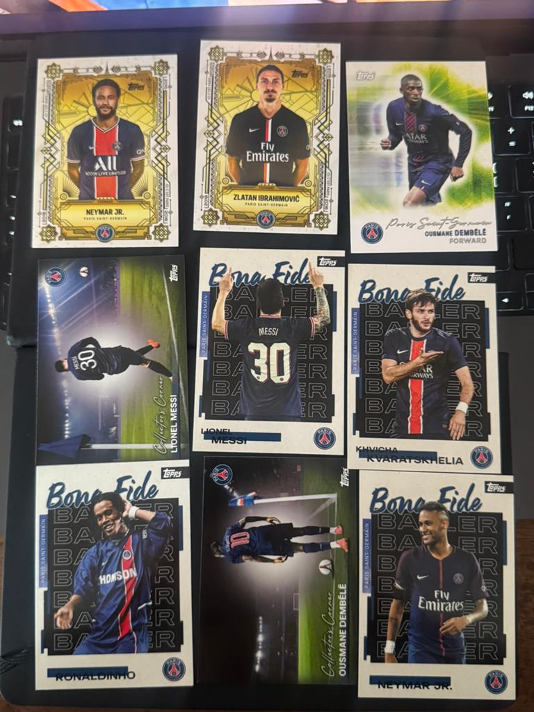 PSG Topps 2025/26 Complete Base Team Set, Ophalen of Verzenden, Nieuw, Meerdere kaarten