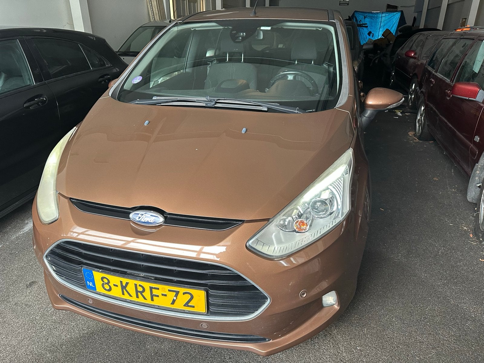 Ford B-Max 1.0 Ecoboost 74KW/100PK 2013 Bruin/Plekje Schade, Auto's, Voorwielaandrijving, 750 kg, Bruin, 100 pk