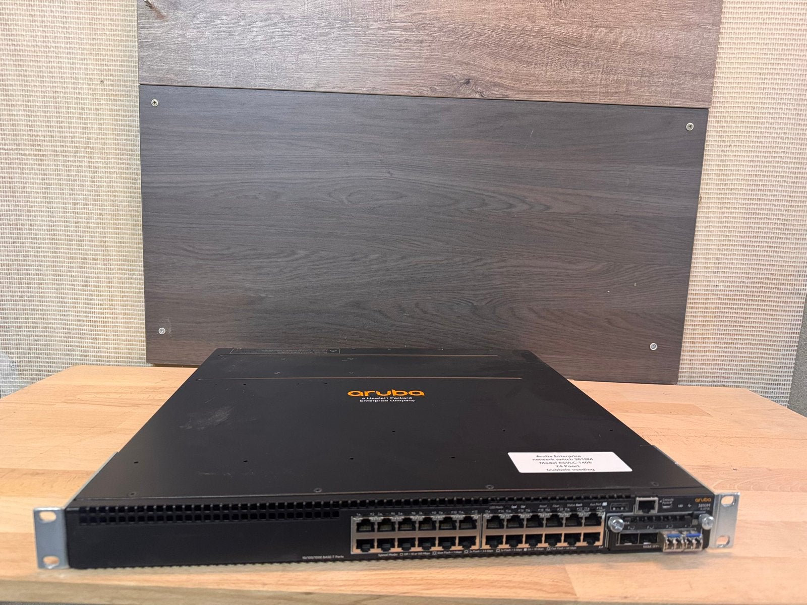 Aruba Enterprice 3810M Netwerk switch 24 poort, Ophalen of Verzenden, Zo goed als nieuw