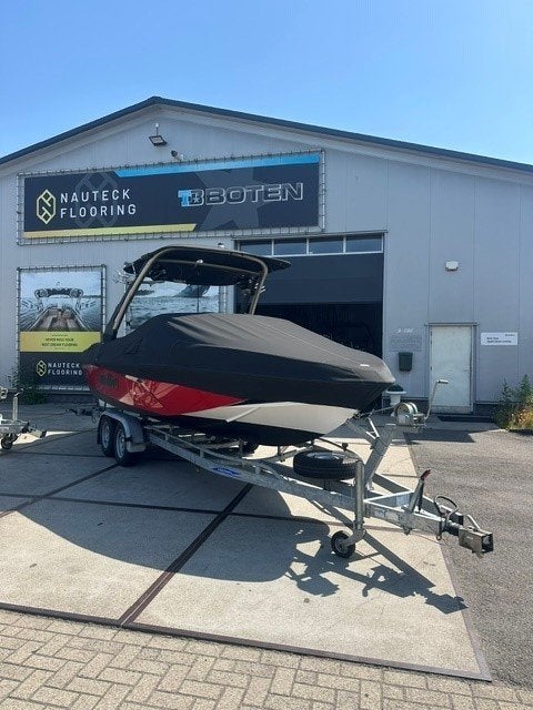 Malibu 21 VLX  bj.2018, Ophalen, Binnenboordmotor, 410 pk, 200 pk of meer