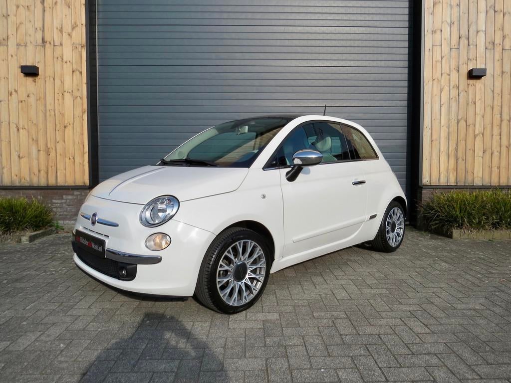 Fiat 500 1.2 Lounge *Airco *Panorama *Bluetooth *16 inch, Voorwielaandrijving, Stof, Gebruikt, 4 cilinders