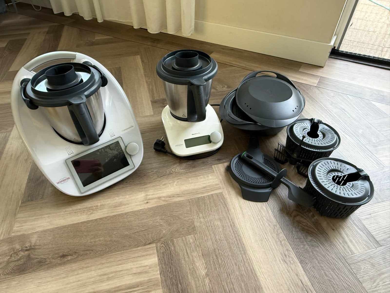 Thermomix TM6 en Friend met accessoires, Ophalen, 3 snelheden of meer, Zo goed als nieuw, 2 tot 3 liter
