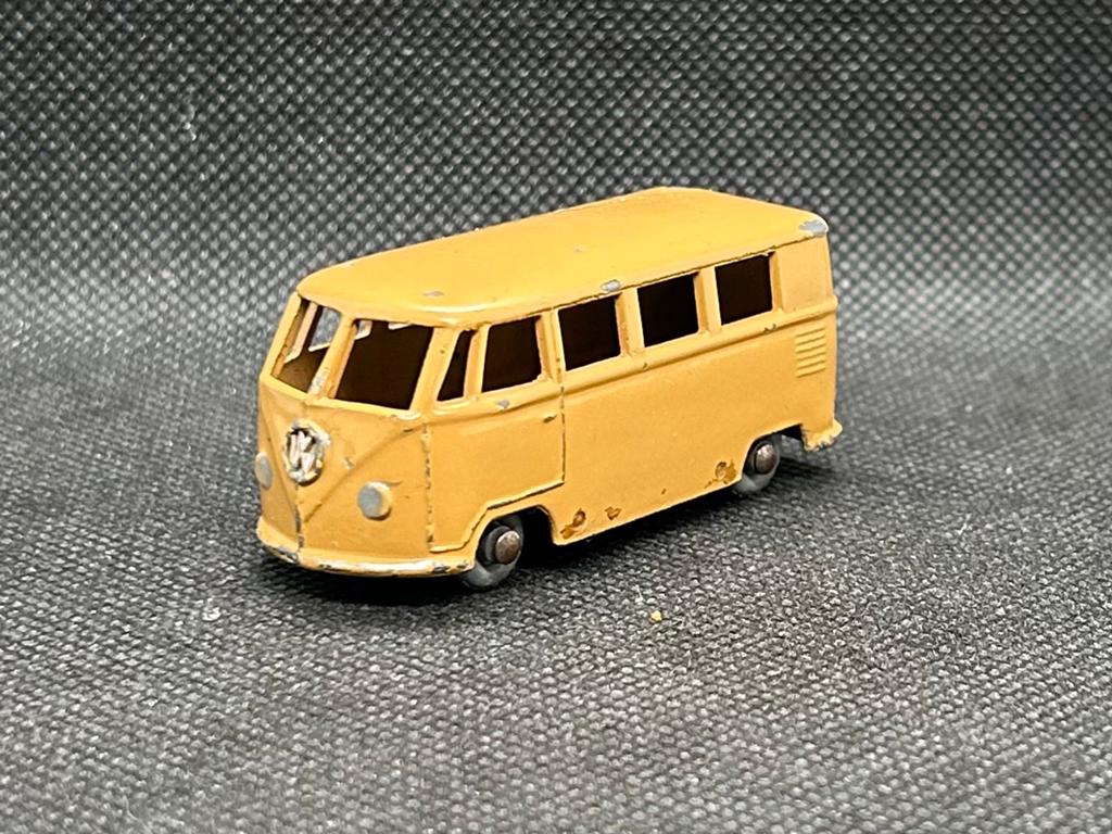 Budgie Toys Volkswagen T1 1:64, Verzenden, Zo goed als nieuw, Auto