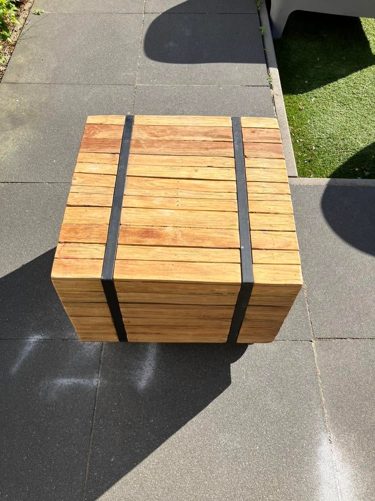 Bijzettafel op wieltjes, Huis en Inrichting, Minder dan 55 cm, Gebruikt, Vierkant, Hout