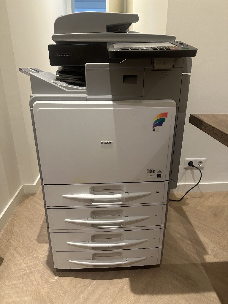Ricoh MP C3004 All-in-one printer/kopieerapparaat, Gebruikt, Ricoh Europe PLC, 20 Triton Street, London, NW1 3BF, United Kingdom