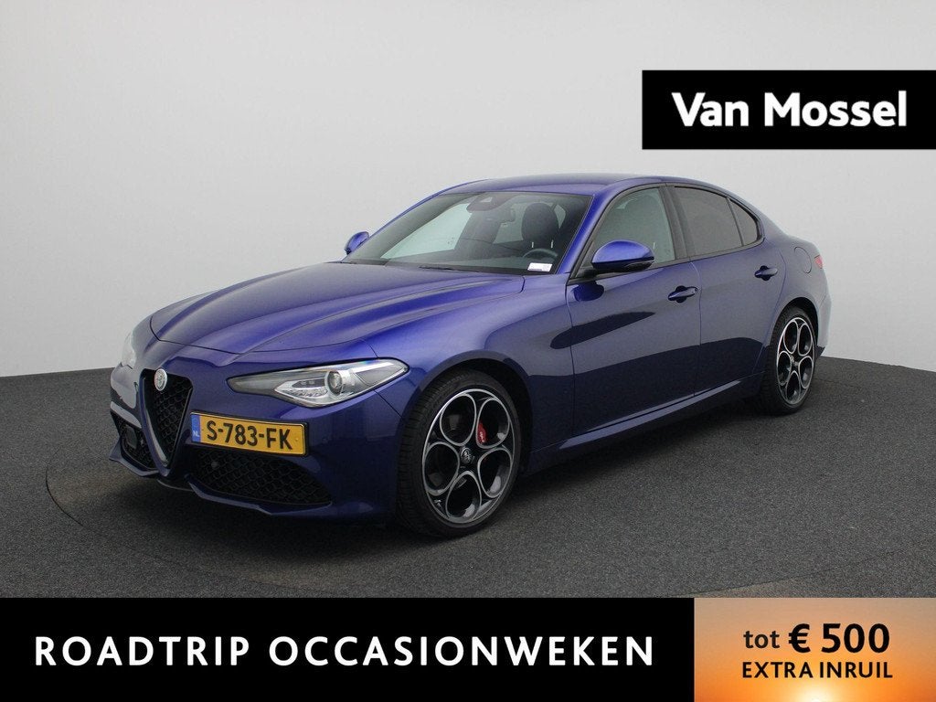 Alfa Romeo Giulia 2.0T Sprint, Auto's, Alfa Romeo, Automaat, Achterwielaandrijving, Blauw, Leder en Stof