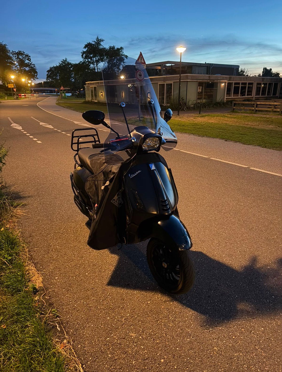 Vespa Sprint 50 – Brom – 2018 – Euro4, Ophalen, Zo goed als nieuw, Benzine, Vespa