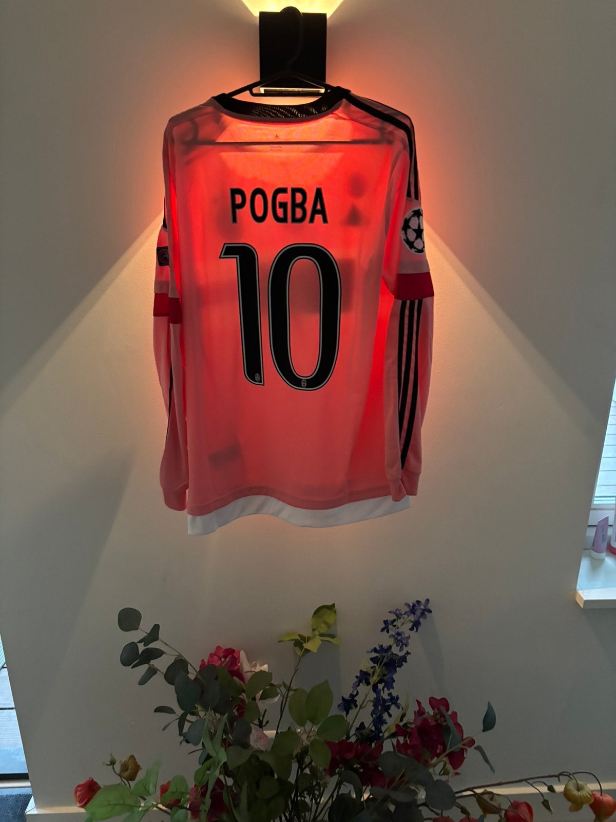Juventus 15-16 uitshirt, Maat 48/50 (M), Nieuw, Ophalen of Verzenden, Roze
