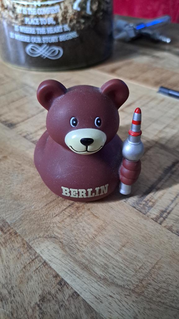 Berlin badeend - Badbeer, Ophalen of Verzenden, Zo goed als nieuw, Dier