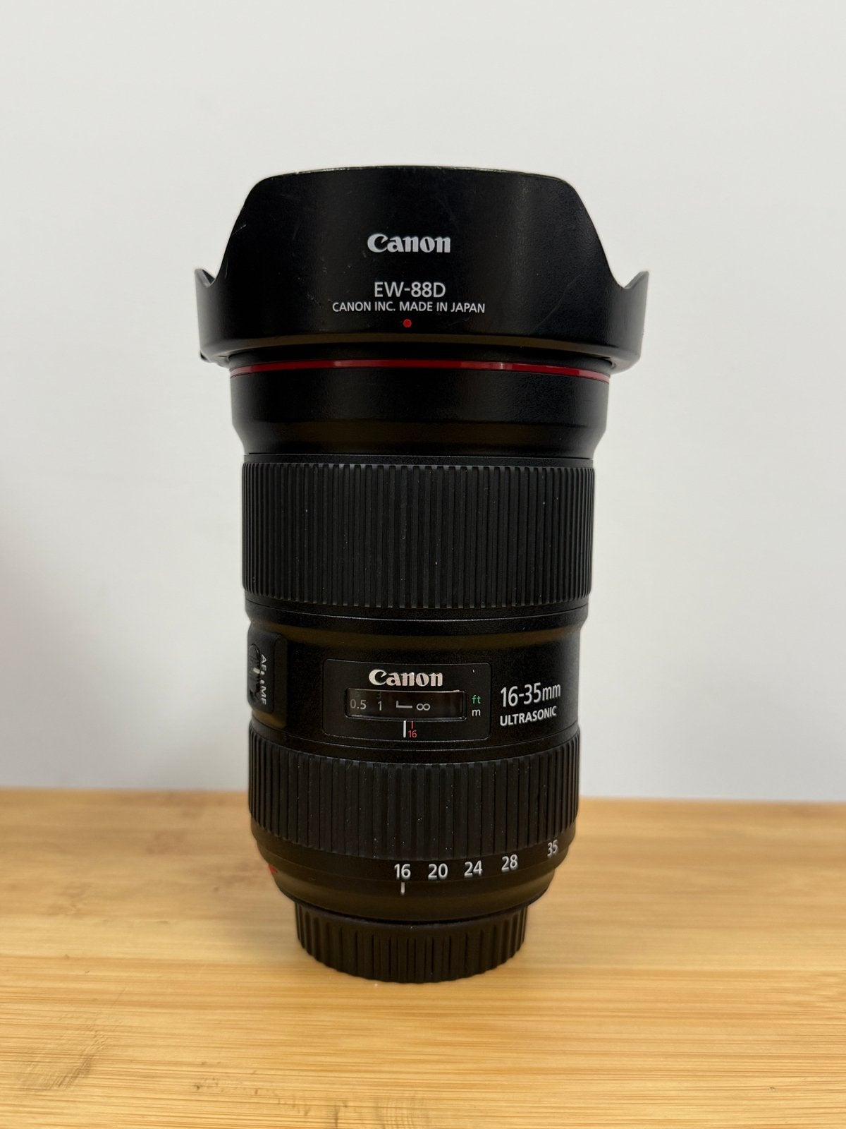 Canon EF 16-35mm F/2.8 L III Groothoeklens, Audio, Tv en Foto, Ophalen, Canon, Autofocus, Groothoeklens