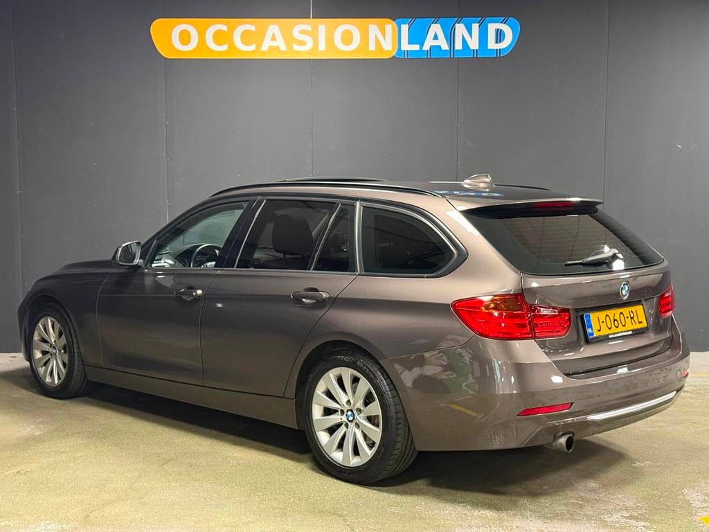 BMW 3-serie Touring 320i High Executive|PANO|STOELV|CRUISE|T, Auto's, BMW, Automaat, Achterwielaandrijving, Gebruikt, 4 cilinders