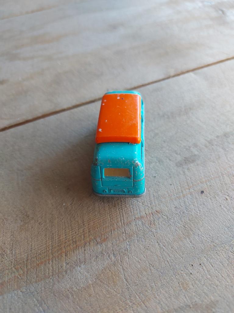 Matchbox VW bus no.23 Volkswagen Camper 1970, Ophalen, Gebruikt