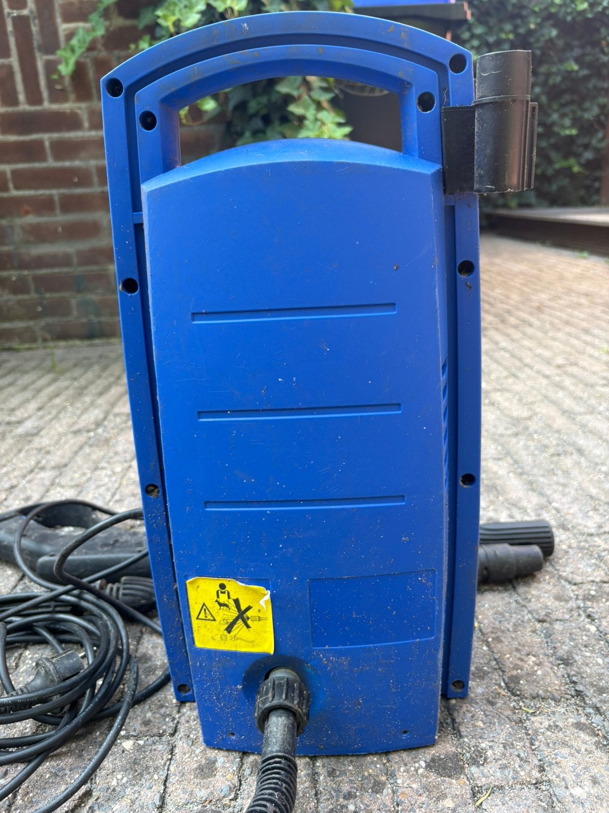 Nilfisk terrasreiniger, Ophalen, Gebruikt, Elektrisch