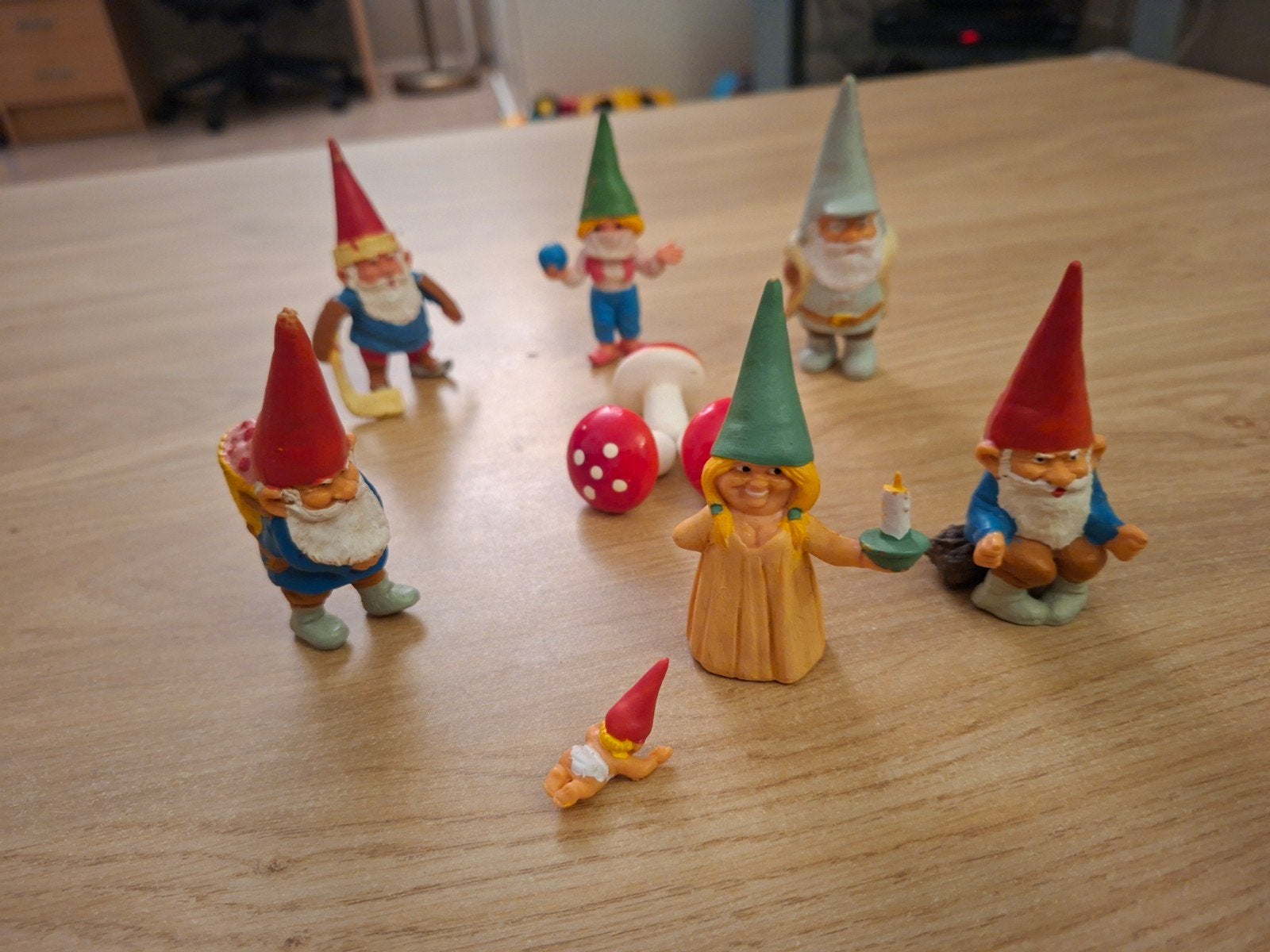 7 oude David de kabouter poppetjes (Rien Poortvliet ), Verzamelen, Ophalen of Verzenden, Gebruikt