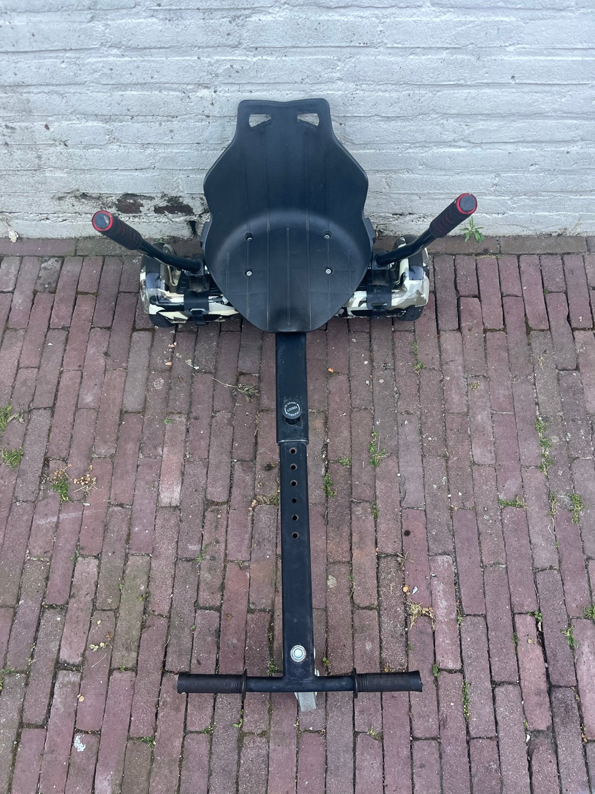 Hoverboard met zitje bluethoot, Ophalen of Verzenden, Gebruikt, Elektrische step (E-scooter)