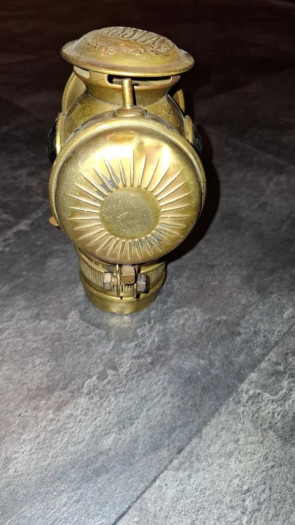 antiek fietslamp merk Hassia, Ophalen of Verzenden