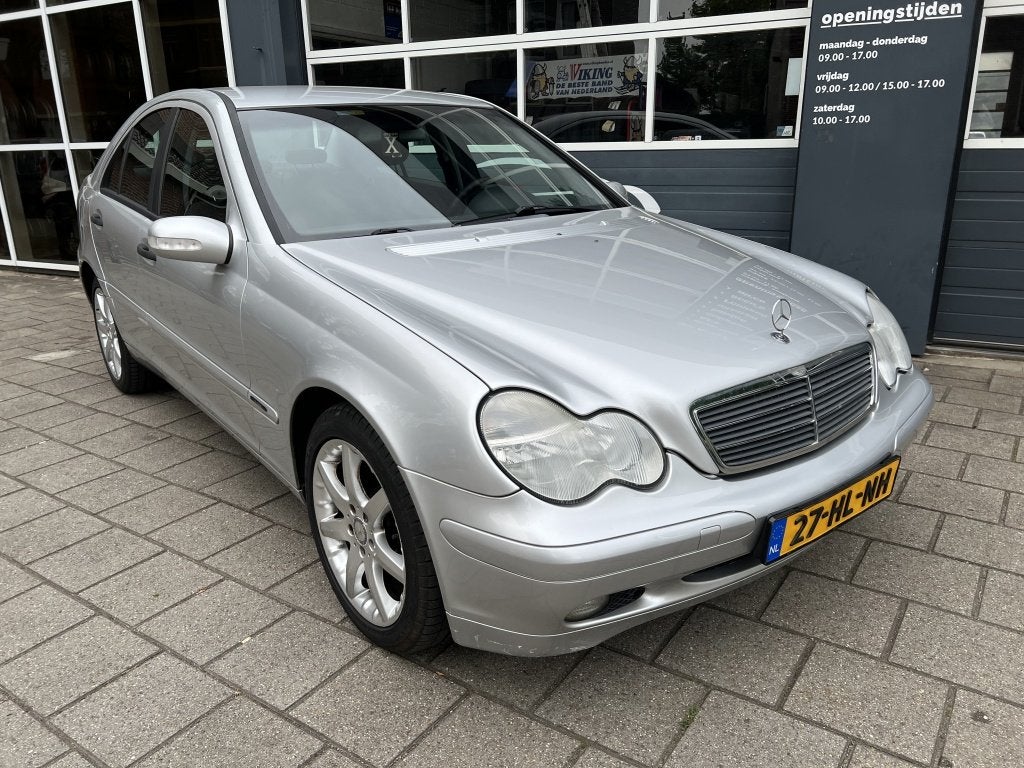 Mercedes-Benz C-Klasse 200 CDI Classic (bj 2001, automaat), Automaat, 116 pk, Bedrijf, Diesel