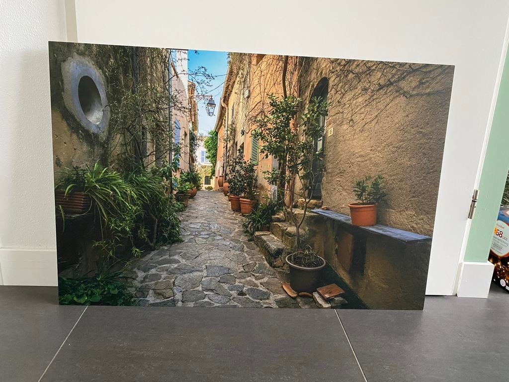 Foto Rue des Sarrasins op dibond/aluminium, 90x60cm, Ophalen, Zo goed als nieuw, 75 tot 100 cm, Foto of Poster