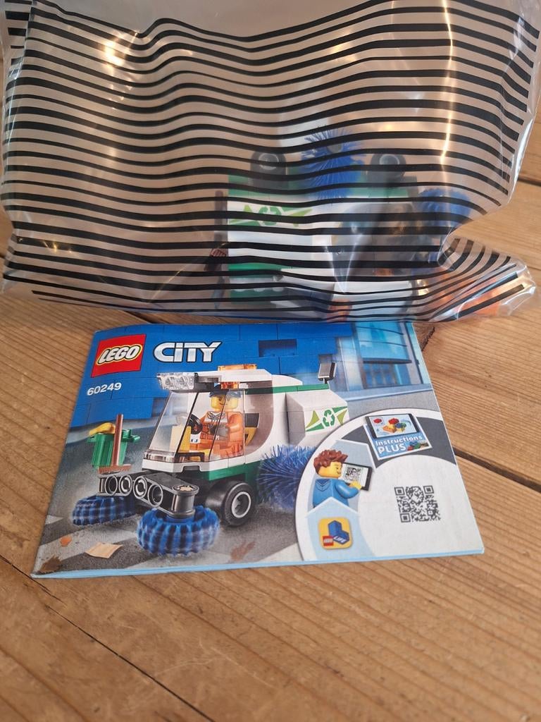 LEGO City 60249 Veegwagen met instructieboekje, Ophalen of Verzenden, Gebruikt, Overige merken