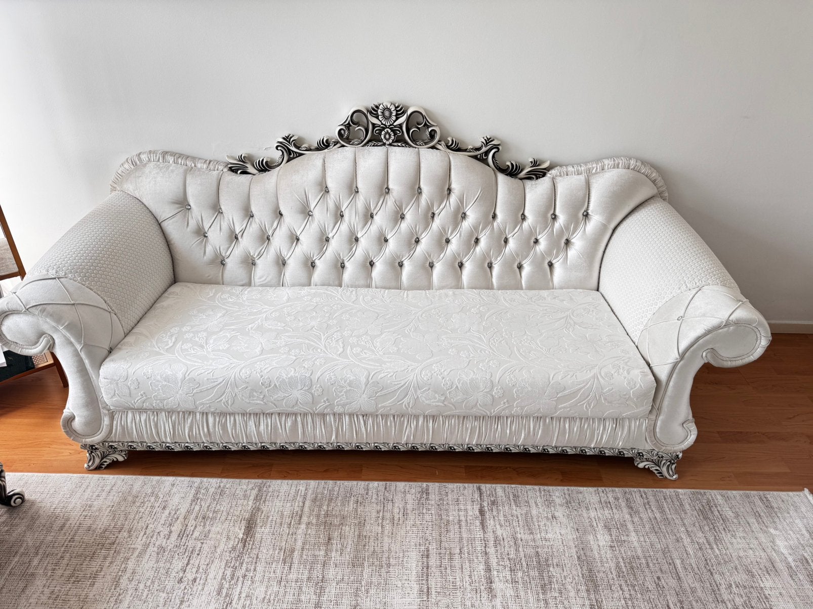 Exclusieve luxe barok salonset – wit/zilver, Ophalen, Baroque stijl, Driepersoons, 75 tot 100 cm