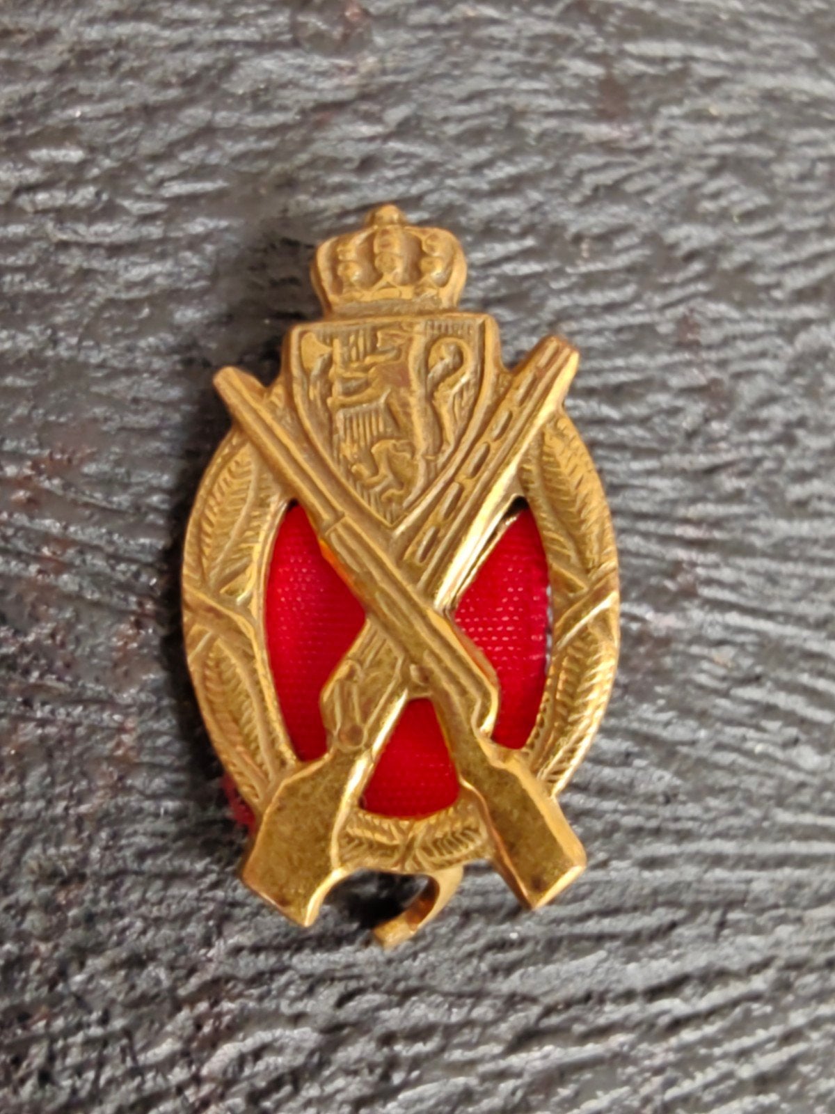 Norwegian Sharpshooter Badge... Scherpschutter speld Noorweg, Ophalen of Verzenden, Landmacht, Nederland, Embleem of Badge