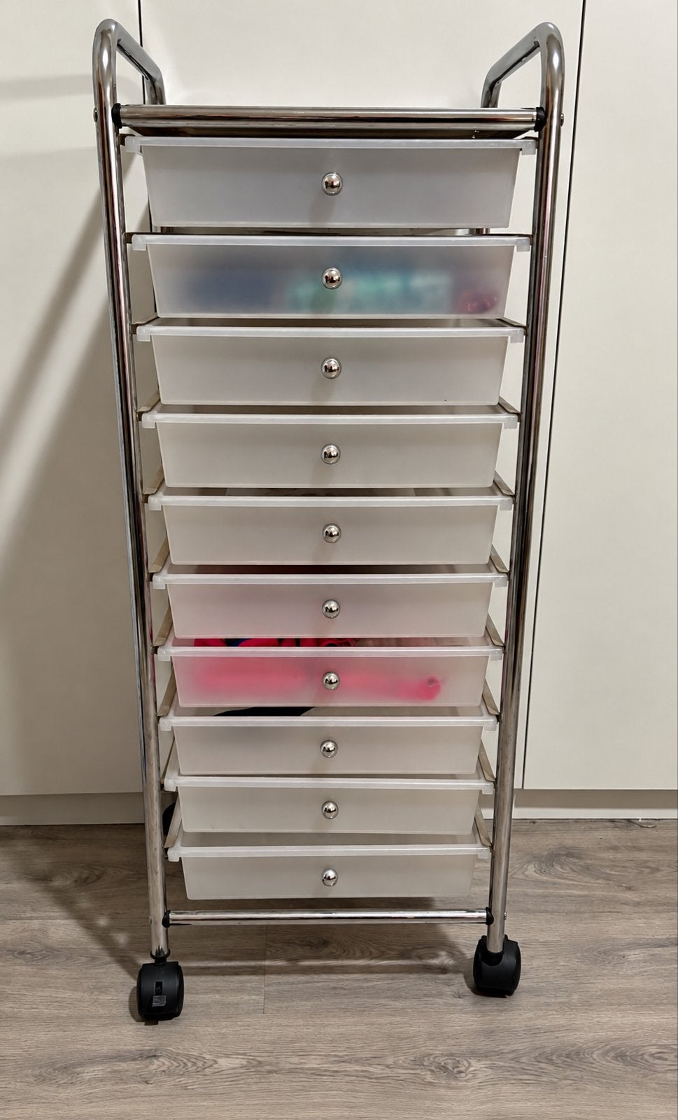 2 ladekastjes op wielen te koop - met of zonder inhoud., Ophalen, Minder dan 50 cm, Kunststof, 5 laden of meer