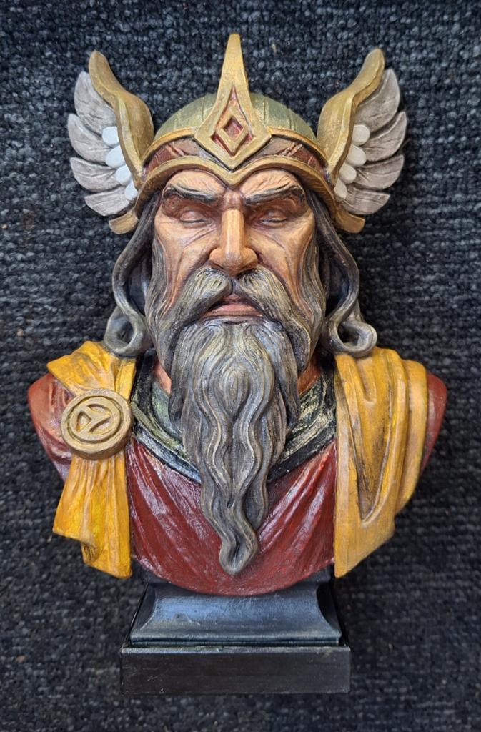 Handbeschilderde buste van ODIN., Buste, Kunststof, Ophalen of Verzenden, 20 - 50 cm