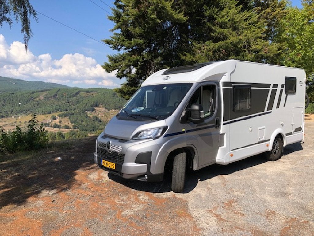 Carado capron V337 Pro + (1065263), Caravans en Kamperen, Chemisch toilet, Tot en met 2, Diesel, Particulier