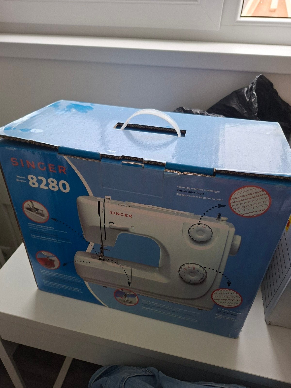 Singer 8280 Naaimachine - Nieuw in doos, Ophalen of Verzenden, Nieuw, Naaimachine, Singer