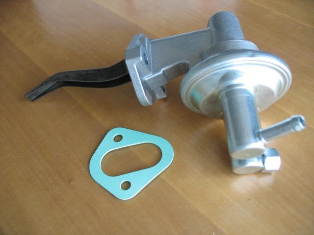 Benzinepomp Dodge W200 / D200 nieuw, Ophalen
