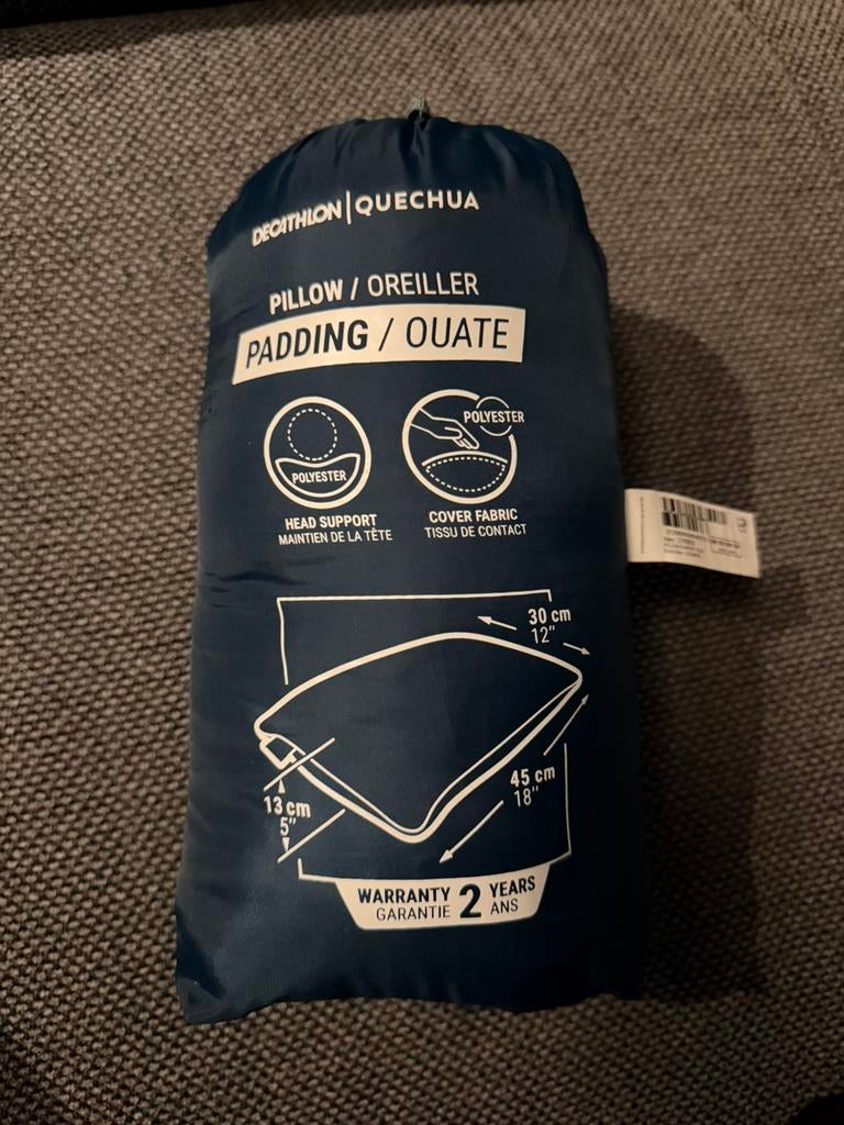 2x Decathlon Quechua Hoofdkussen voor kamperen, Ophalen, Zo goed als nieuw