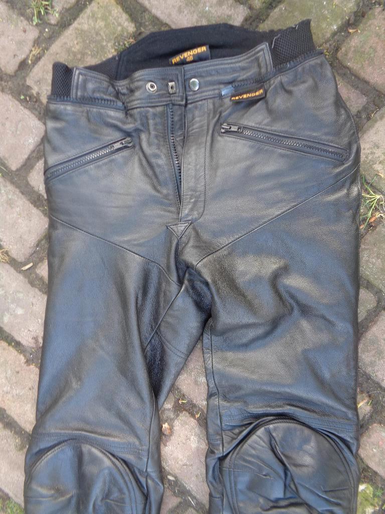 Zwart leren motor broek maat 48 Revenger, Motoren, Kleding | Motorkleding, Broek | leer, Heren, Ophalen of Verzenden, Revenger
