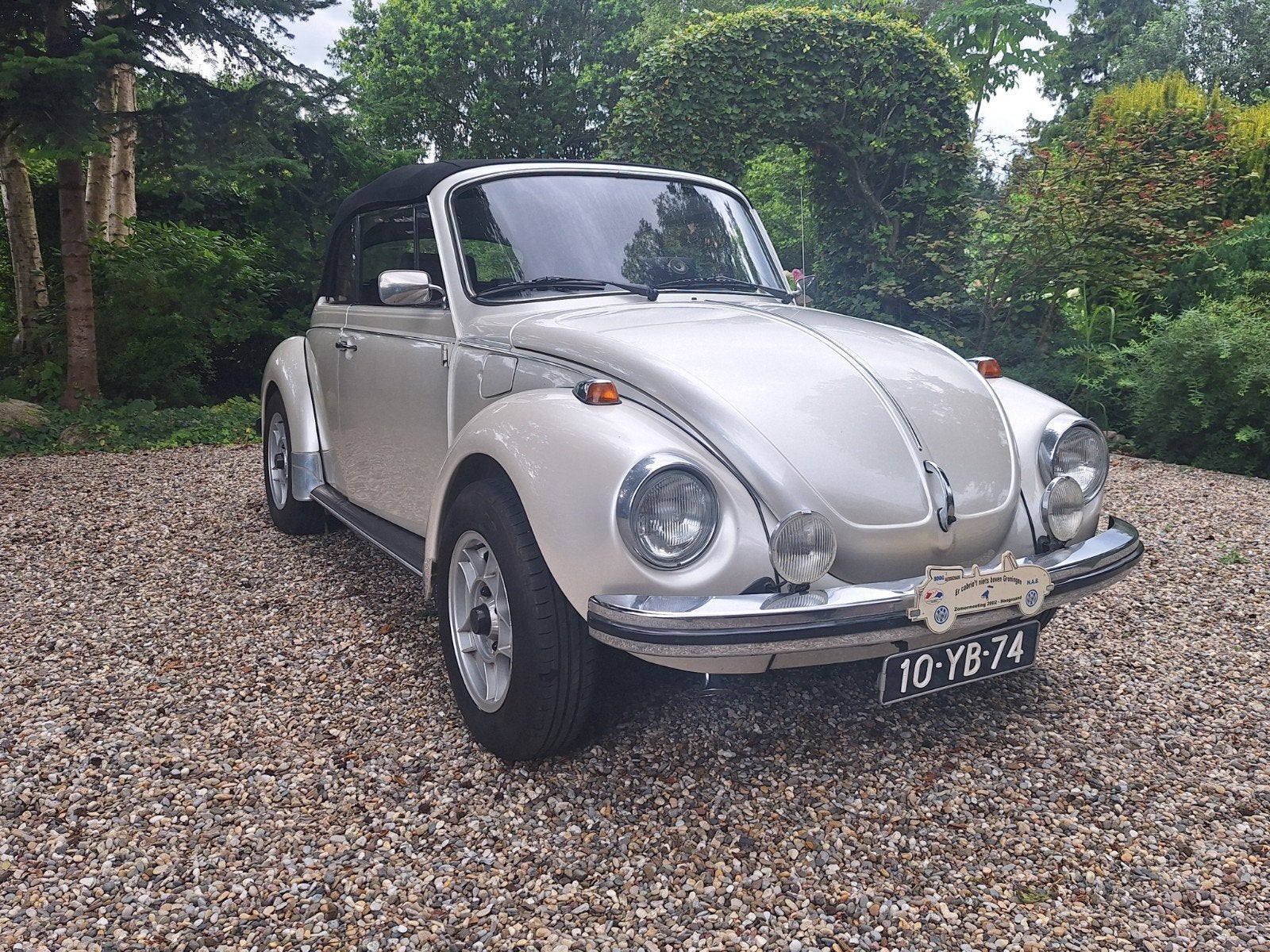 Volkswagen kever cabrio  1303 1974 Wit parelmoer half automa, Automaat, Achterwielaandrijving, Zwart, Cabriolet