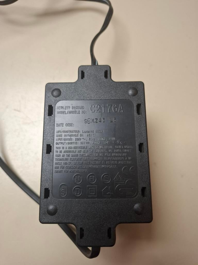 HP C2176A Voeding/Adapter - 30V 400mA, Computers en Software, Laptop-opladers, Gebruikt, Ophalen of Verzenden