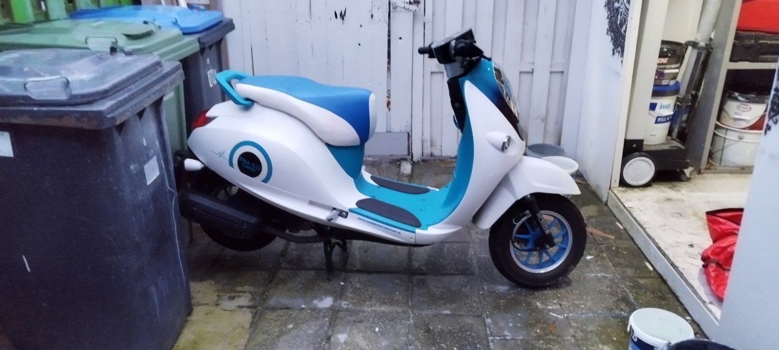 Brommer 50 CC, Fietsen en Brommers, Snorfietsen en Snorscooters, Ophalen, Gebruikt, Benzine, Overige merken