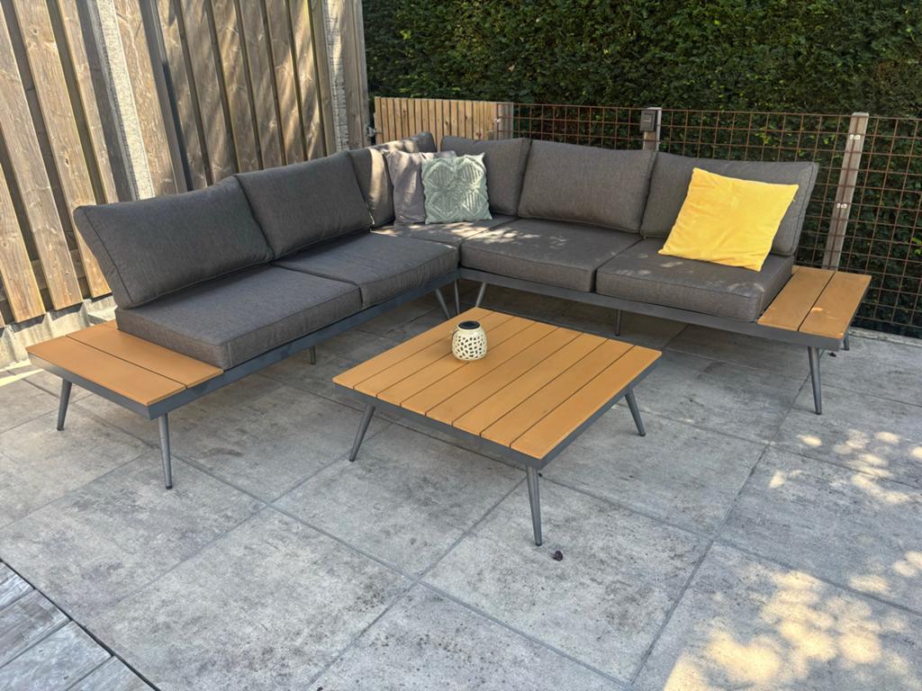 Loungeset in goede staat - altijd goed onderhouden, Ophalen, 5 zitplaatsen, Aluminium, Zo goed als nieuw