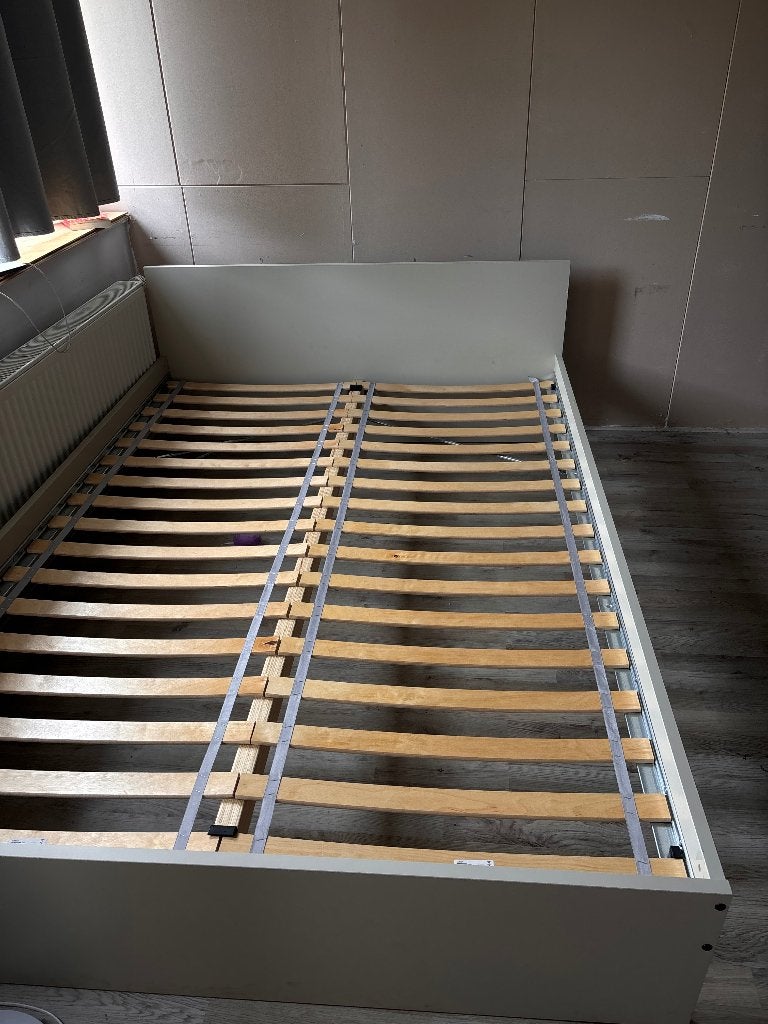 Ikea Bed 140x200, Huis en Inrichting, Slaapkamer | Bedden, Ophalen, Gebruikt, Wit, Tweepersoons