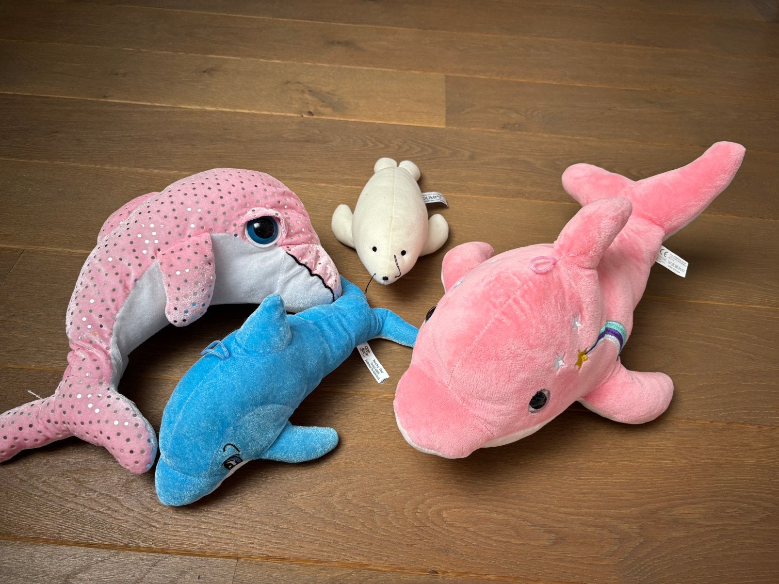 Pakket van 4 knuffel dolfijnen. Goede staat!, Gebruikt, Overige merken, Overige typen, Ophalen of Verzenden