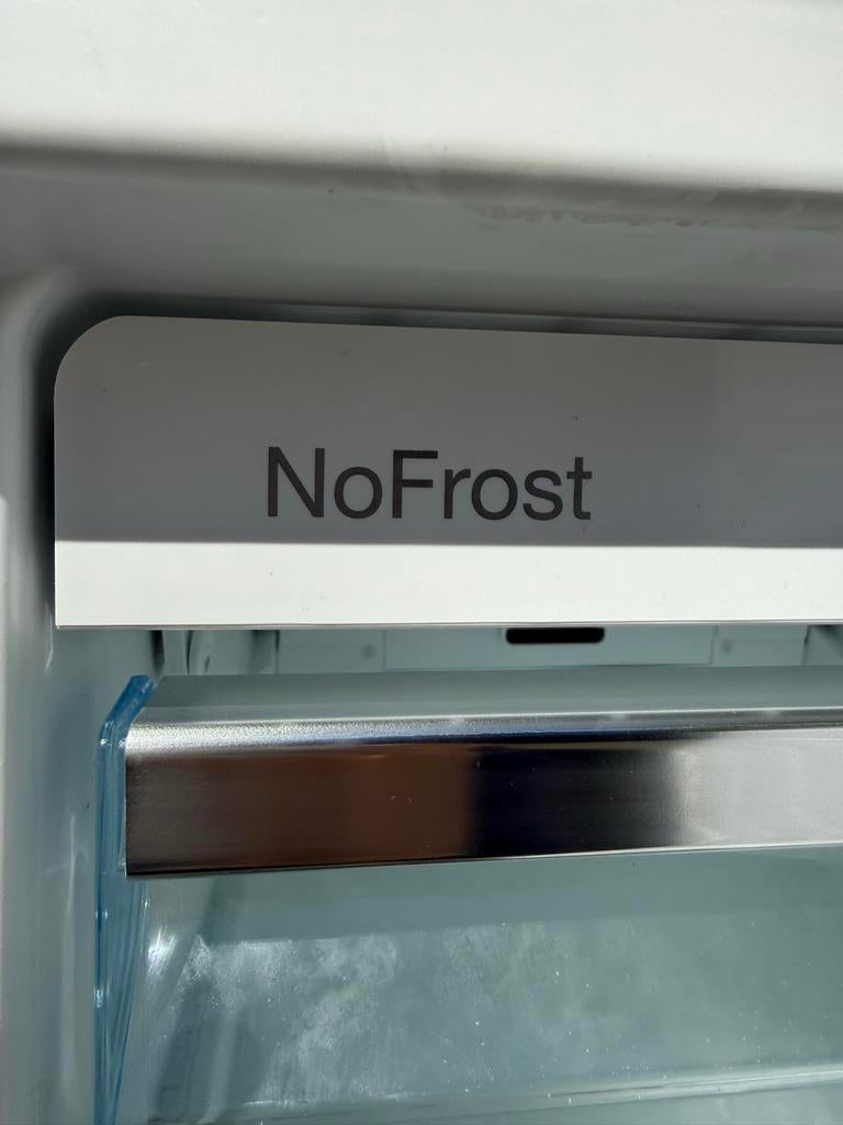BOSCH Vriezer met No Frost - Afmetingen zie foto's, Witgoed en Apparatuur, Ophalen, 150 tot 200 liter, Gebruikt, 60 cm of meer
