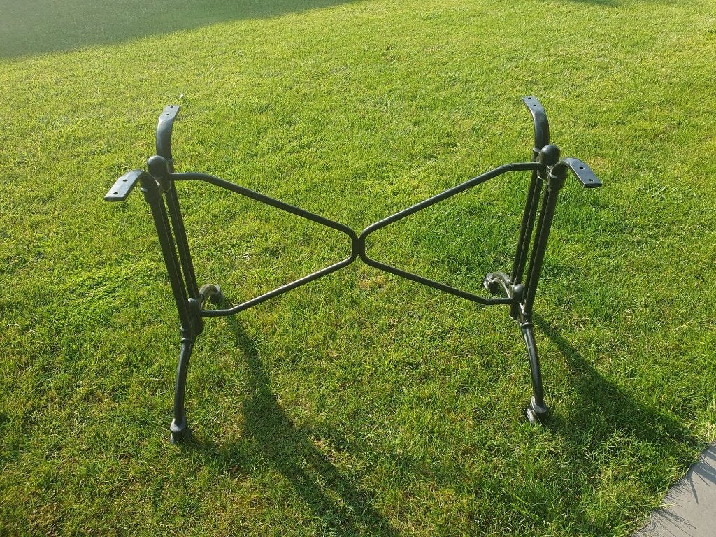 Onderstellen terrastafels, Tuin en Terras, Ophalen, Zo goed als nieuw, Rechthoekig, Metaal